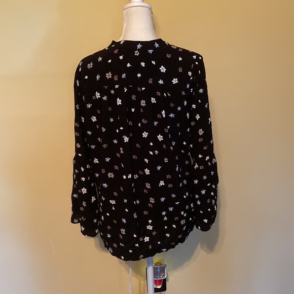 COPY - LOFT blouse - Picture 7 of 13